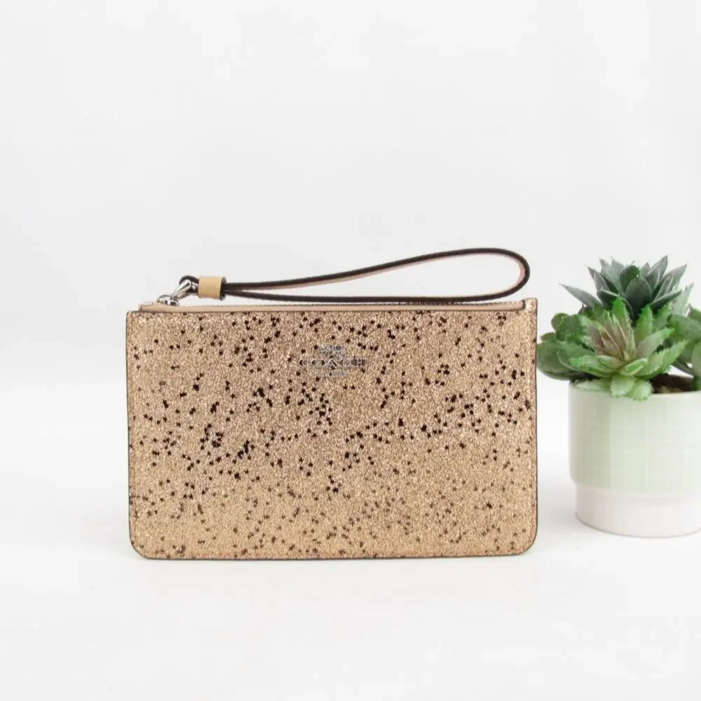 NWT Coach Star ⭐️ Glitter Wristlet